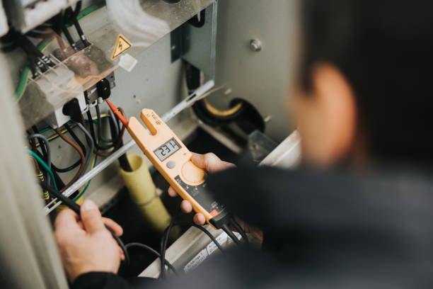 Best Local Electrician Companies  in Milton Freewater, OR